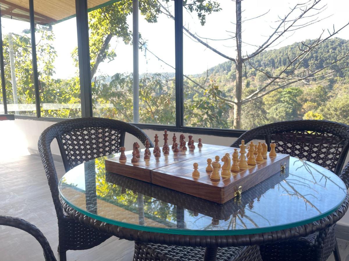 Saraiville- Luxury Riverside Cottages Dehradun Buitenkant foto