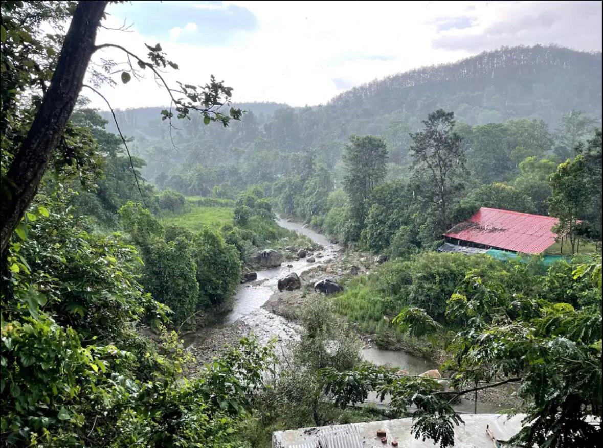 Saraiville- Luxury Riverside Cottages Dehradun Buitenkant foto